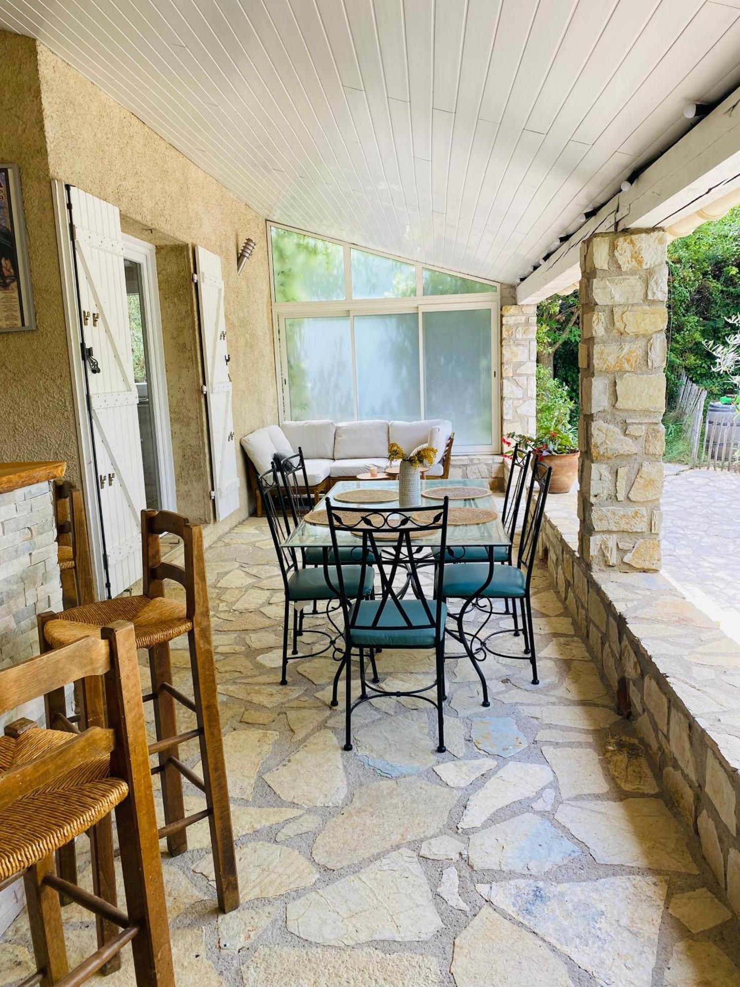Magnifique Villa Typique Du Sud Avec Piscine Privee Et Jardin Mediterraneen Saint-Vincent-de-Barbeyrargues Zewnętrze zdjęcie